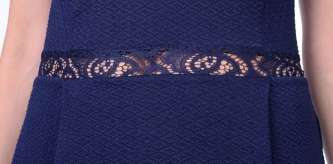 SEXY ELEGANCKA SUKIENKA NAF NAF Z MODNĄ KORONKĄ P844 SEXY ELEGANCKA SUKIENKA NAF NAF Z MODNĄ KORONKĄ P844