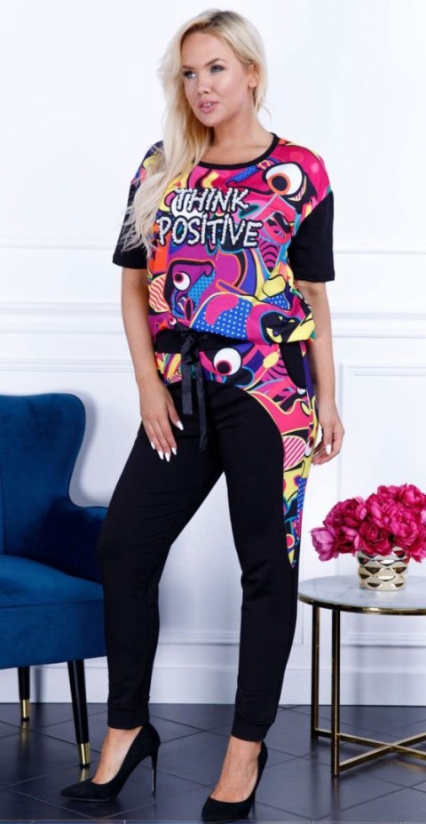 NOWOŚĆ! Modny dres damski kolorowy z perełkami POSITIVE P720 NOWOŚĆ! Modny dres damski kolorowy z perełkami POSITIVE P720