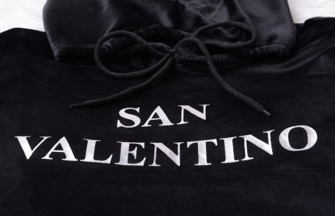 NOWOŚĆ Modny dres welurowy SAN VALENTINO P719 NOWOŚĆ Modny dres welurowy SAN VALENTINO P719